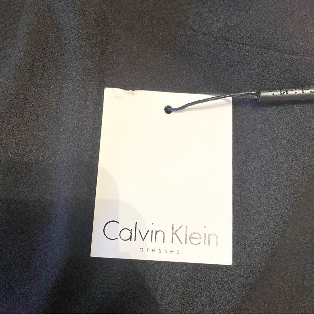 NWT Calvin Klein Ruffle Sleeve Dress - Picture 5 of 6